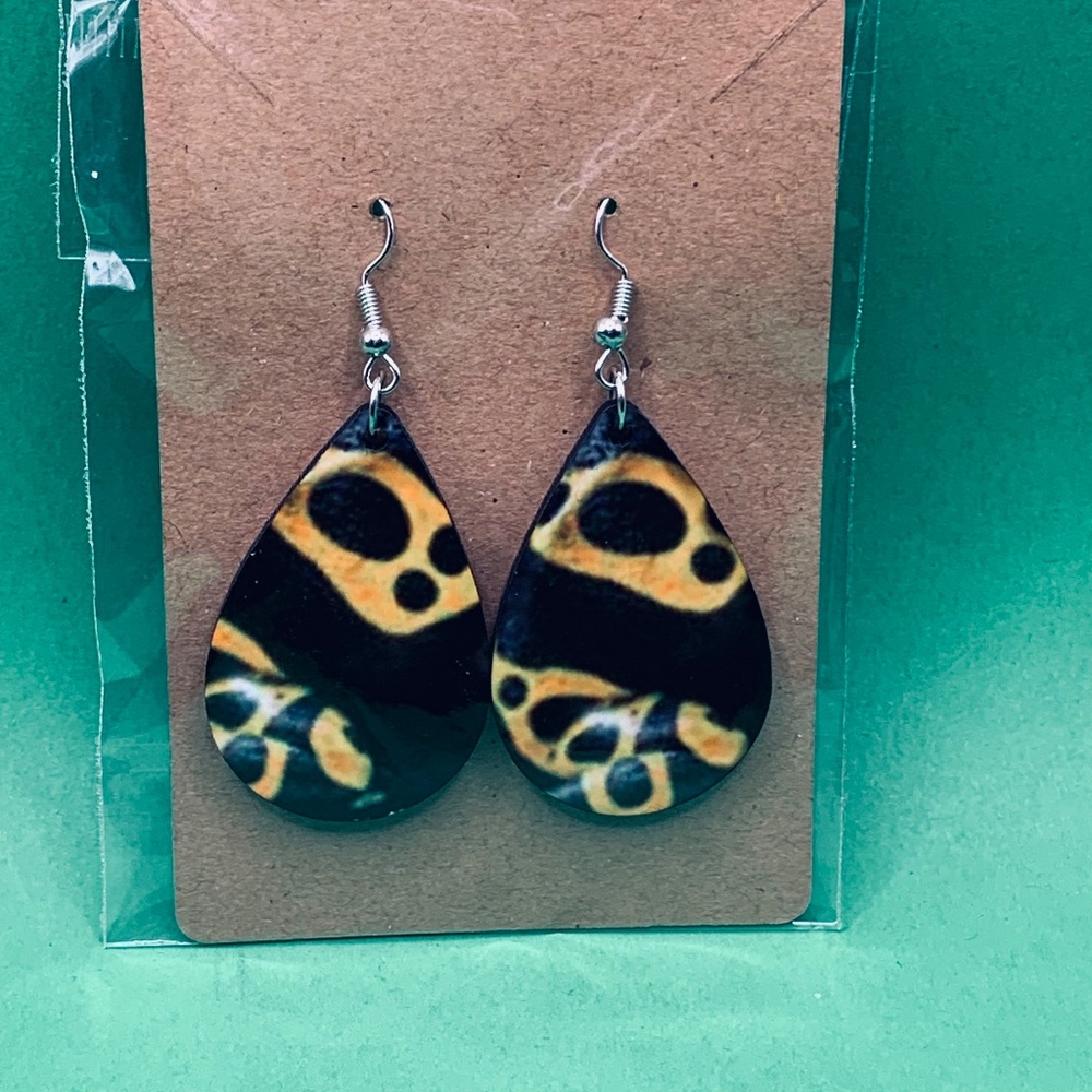 Earrings - Picture 5 of 16